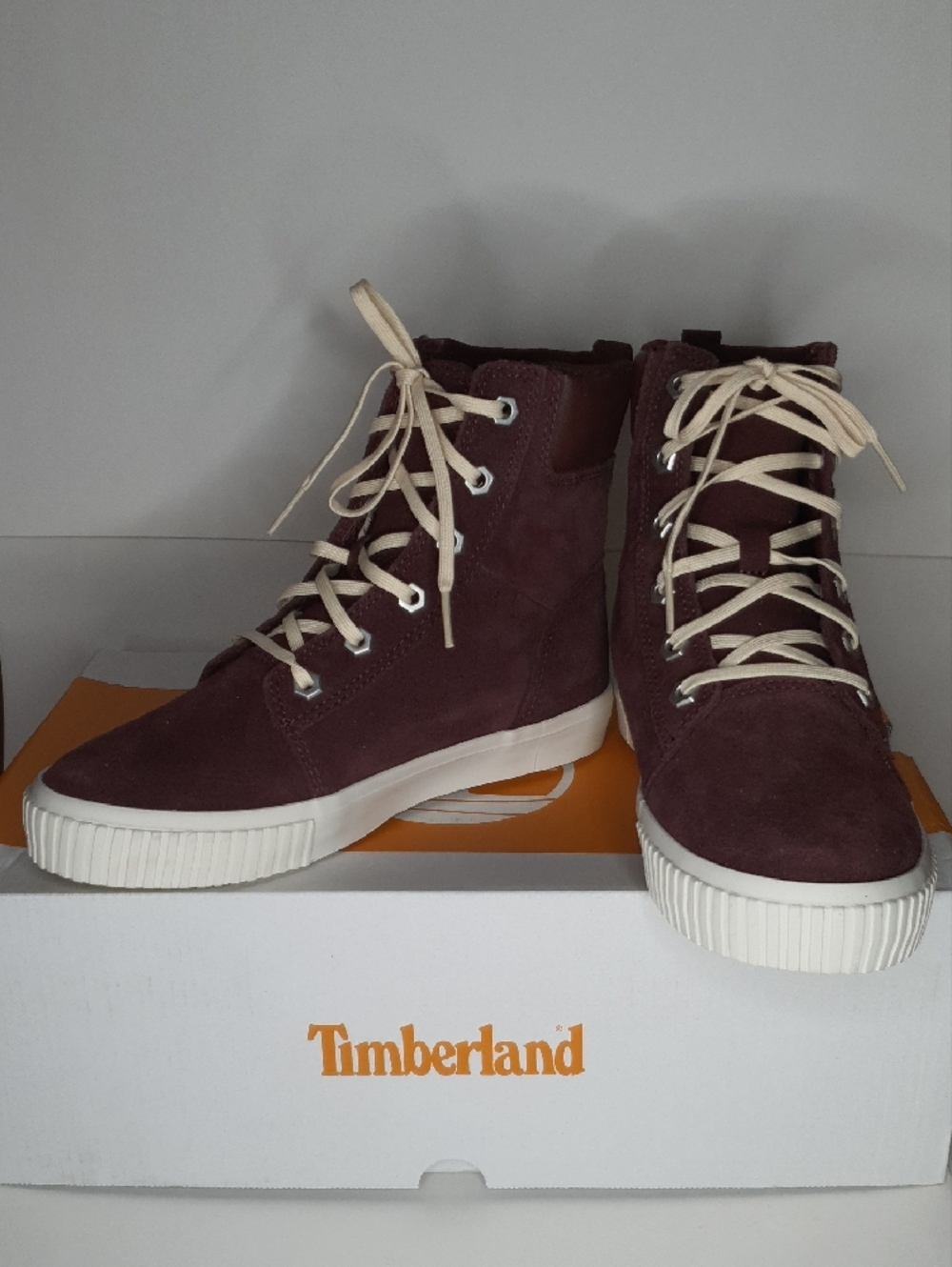 TIMBERLAND Skyla Bay Suede Boots Dark Burgundy NWT + FREE GIFT